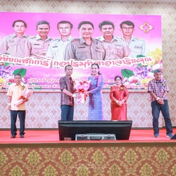 วันที่ 30 กันยายน 2567 โรงเรียนพิบูลมังสาหาร ได้จัดงานพิธีเกษียณสักการ์ กอปรมุทิตาอาจาริยคุณ มุทิตาจิตผู้เกษียณอายุราชการ ครู 6 ท่าน คือ นายสุภิภักดิ์ รวมวงศ์ ครู วิทยฐานะ ครูเชี่ยวชาญ กลุ่มสาระการเรียนรู้ศิลปะ, นายบุญเลื่อน ปราเวช   ครู วิทยฐานะ ครูชำนาญ